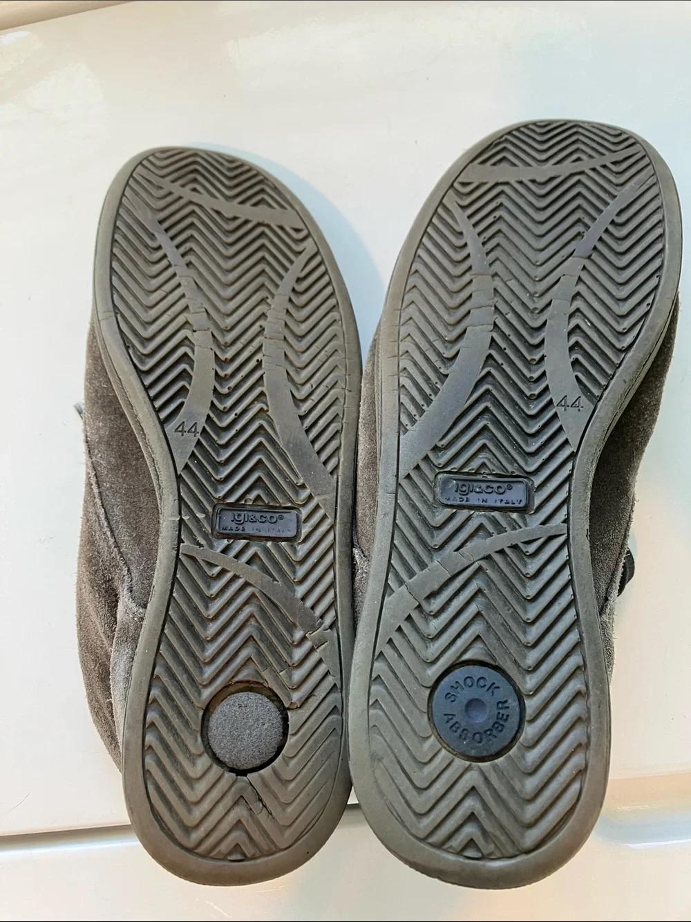 IGI & Co grey chukka boots suede Italian size 44 men’s 10.5